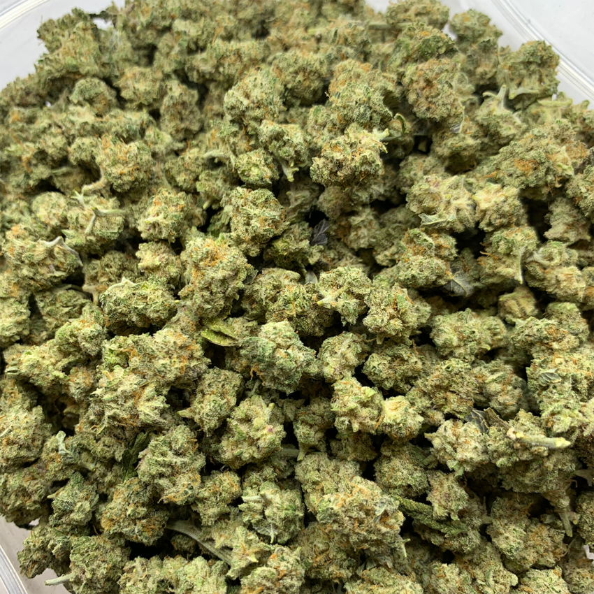 mac 1 popcorn close up nugs